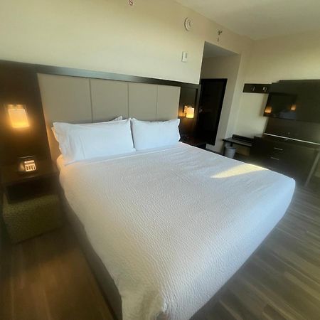 Holiday Inn Express Long Island City E - New York By Ihg Eksteriør billede