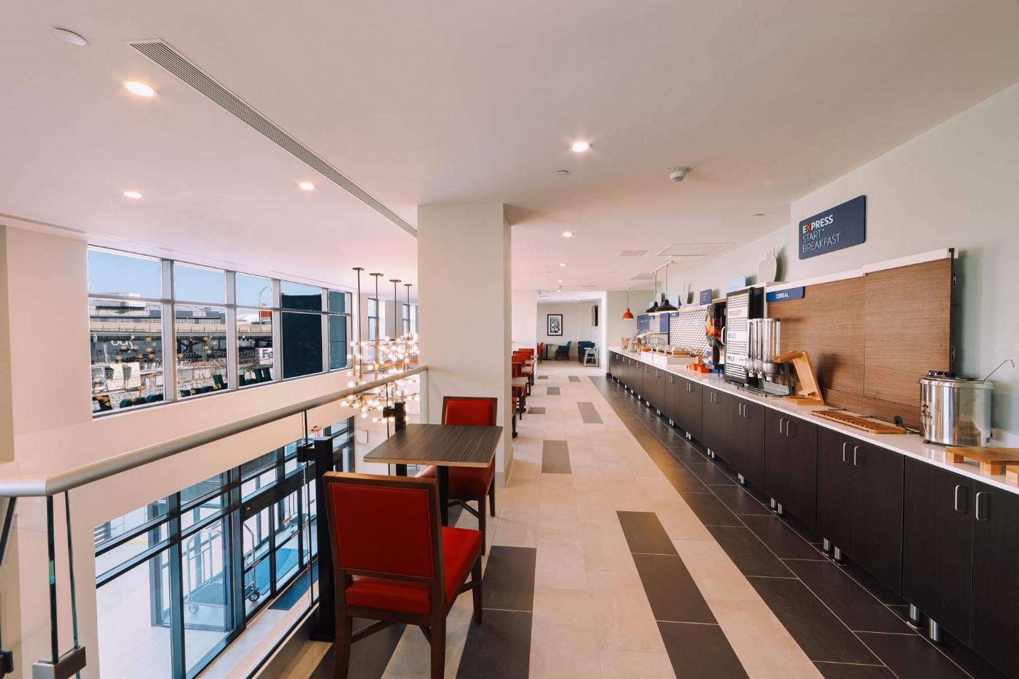 Holiday Inn Express Long Island City E - New York By Ihg Eksteriør billede