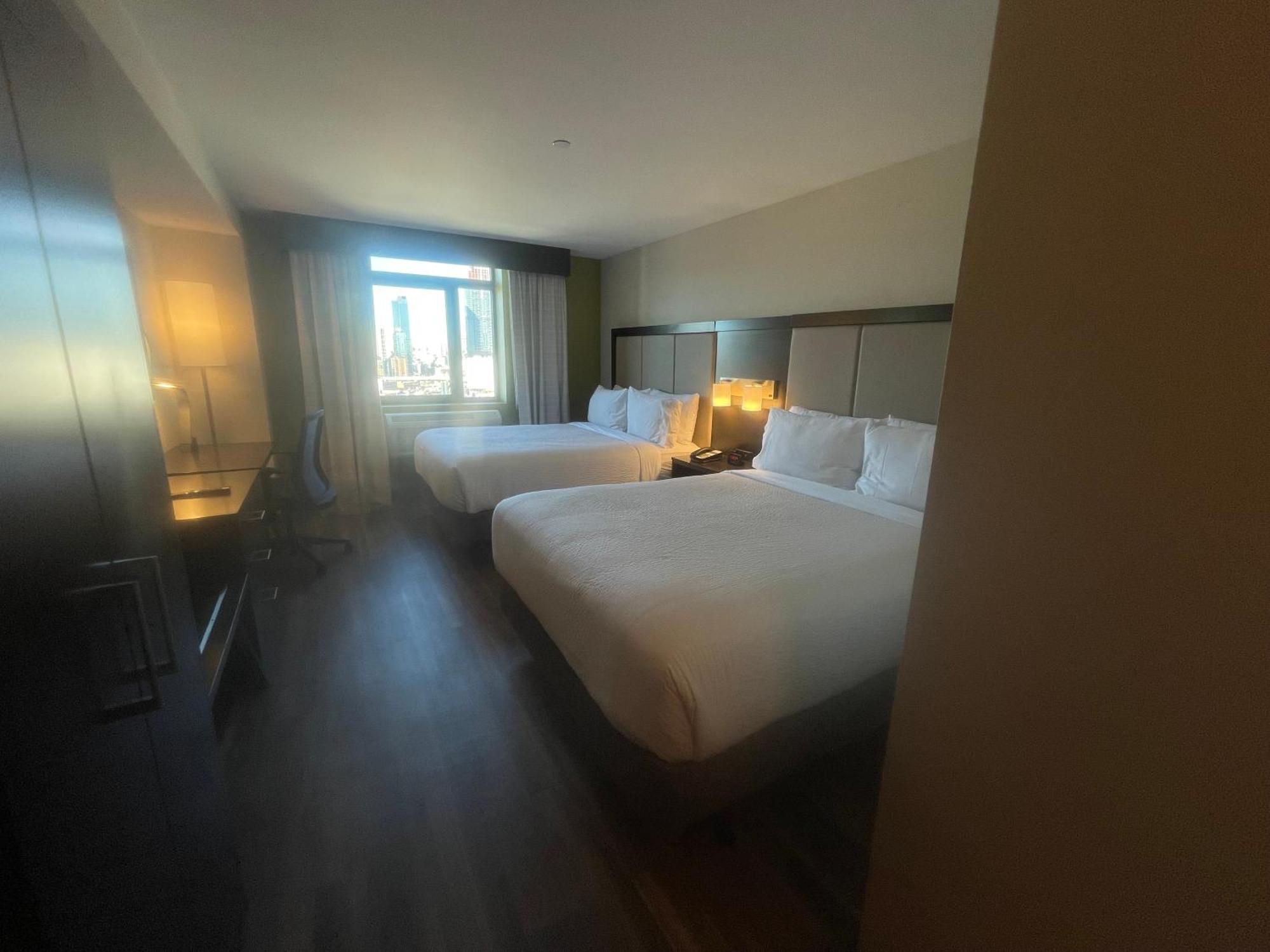 Holiday Inn Express Long Island City E - New York By Ihg Eksteriør billede